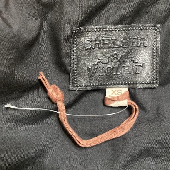 Chelsea & violet moss green & brown faux leather vest size XS NWOT - Picture 9 of 10